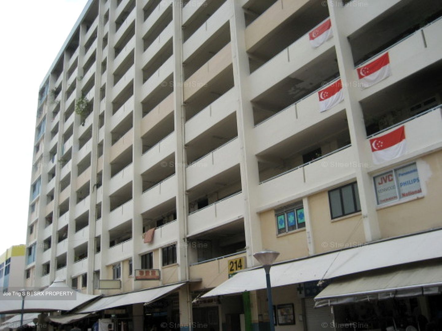Blk 214 Bedok Town Centre (Bedok), HDB 3 Rooms #558837961
